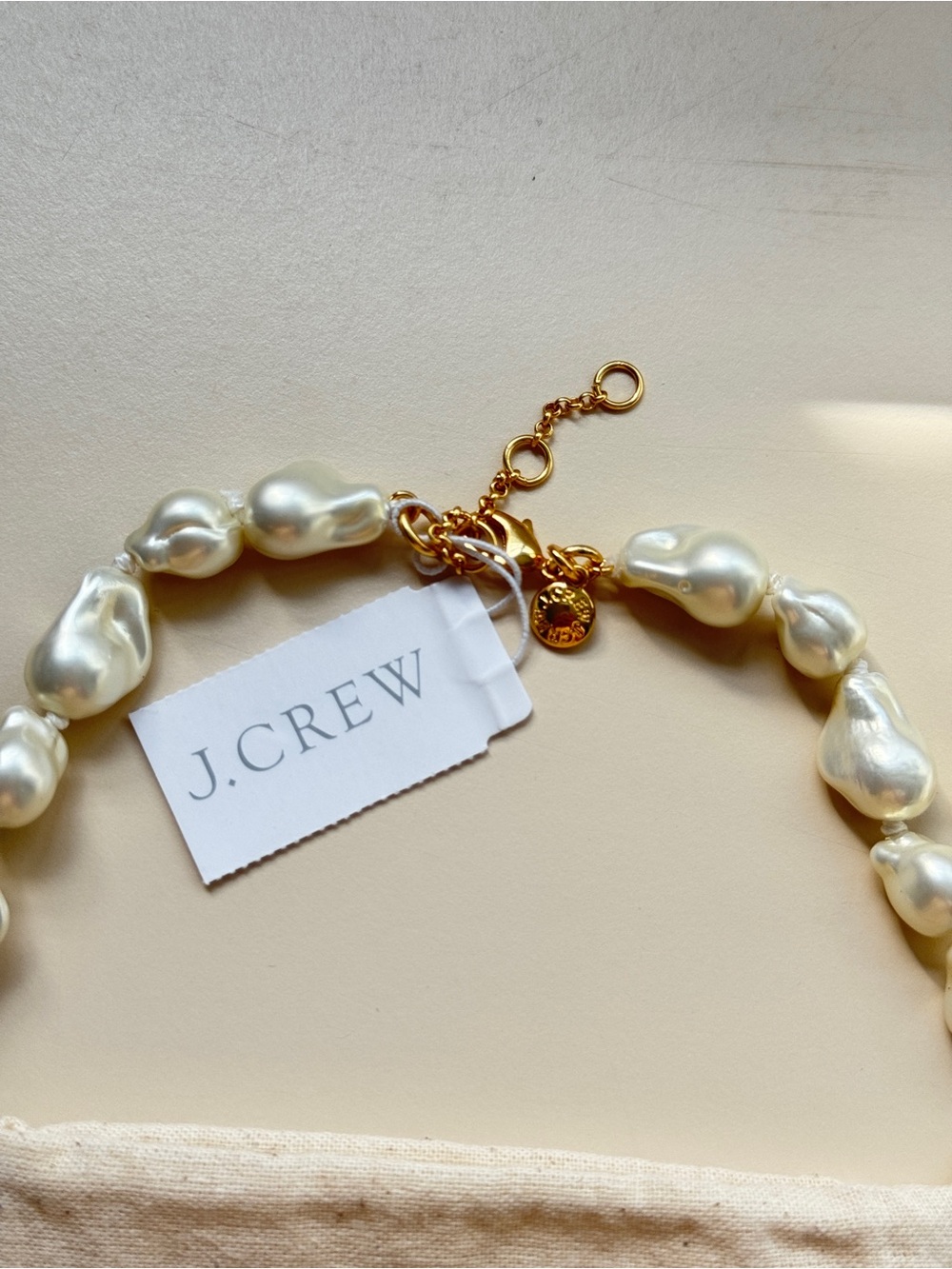 NWT J.Crew Baroque pearl necklace with key pendant - Picture 5 of 8
